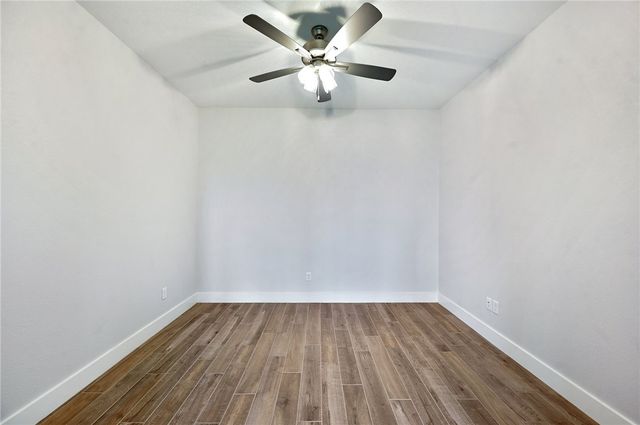 2822 Captain Drive, Bryan, TX 77808