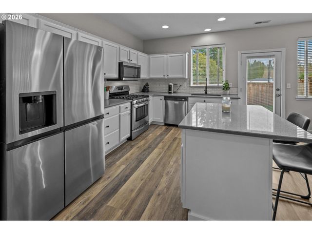 21778 Sw VINTNER Ln, Sherwood, OR 97140