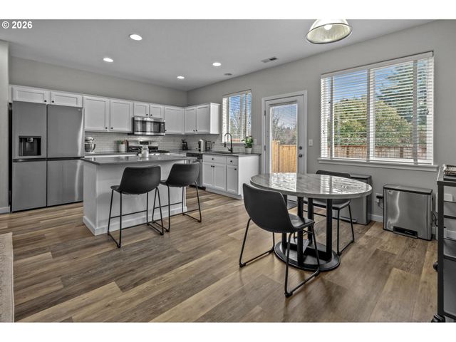 21778 Sw VINTNER Ln, Sherwood, OR 97140