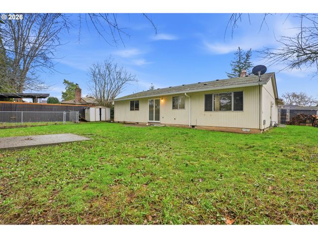 349 Ne 18TH St, Gresham, OR 97030