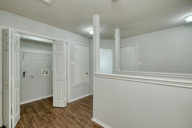 1225 Cardigan ST, Cedar Park, TX 78613