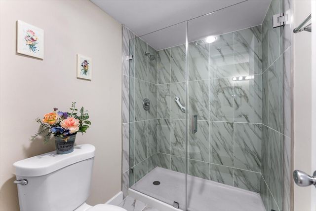 1241 NW 18TH Avenue 102, Delray Beach, FL 33445