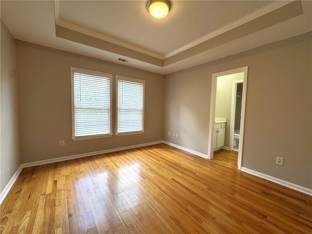 889 Lenox Ct NE, Atlanta, GA 30324