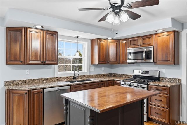 7271 Snowball Run, Manlius, NY 13057