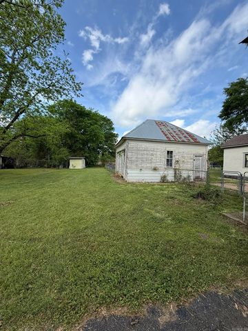 125 N Mercer Street, Mineral Sprs., AR 71851