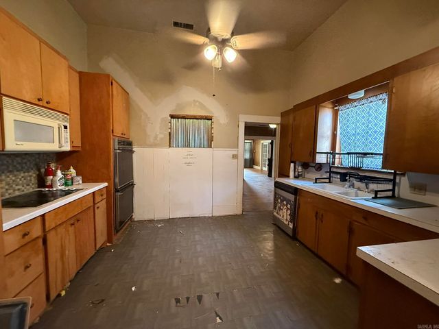 125 N Mercer Street, Mineral Sprs., AR 71851