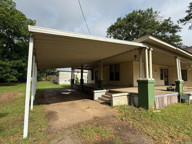 125 N Mercer Street, Mineral Sprs., AR 71851