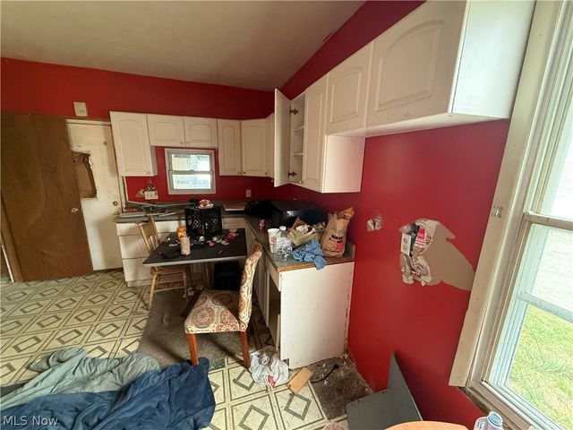 3319 Fulton Road, Cleveland, OH 44109
