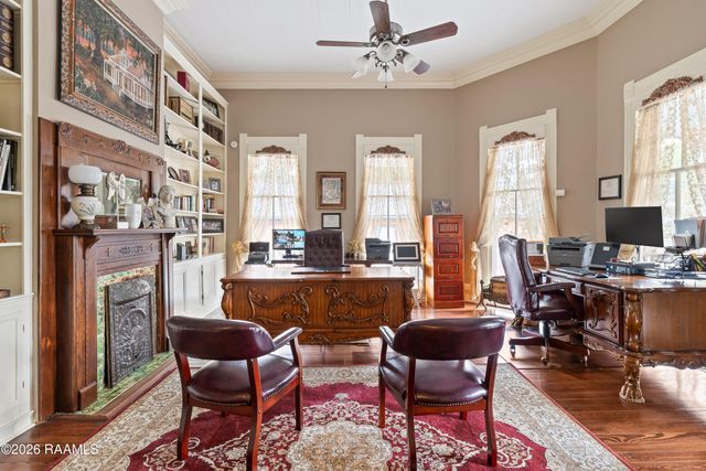 212 Old Market Street, St. Martinville, LA 70582