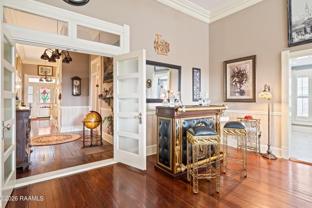 212 Old Market Street, St. Martinville, LA 70582