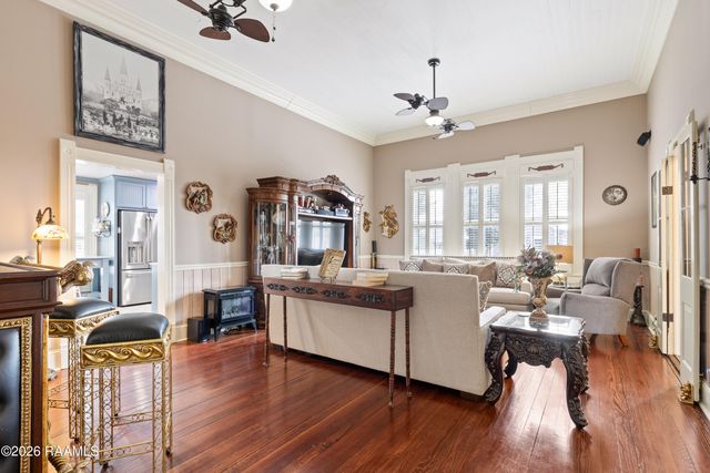 212 Old Market Street, St. Martinville, LA 70582