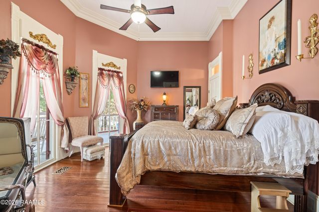 212 Old Market Street, St. Martinville, LA 70582