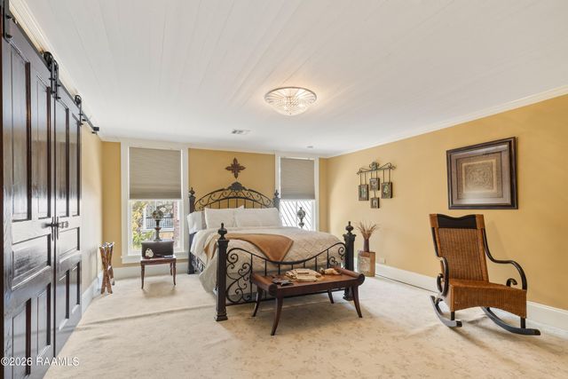 212 Old Market Street, St. Martinville, LA 70582