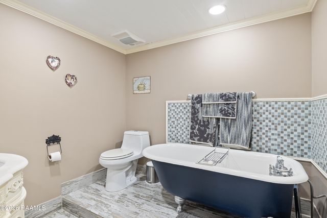 212 Old Market Street, St. Martinville, LA 70582