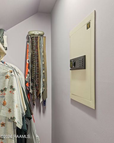 212 Old Market Street, St. Martinville, LA 70582