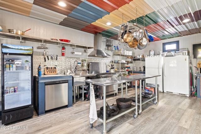 212 Old Market Street, St. Martinville, LA 70582