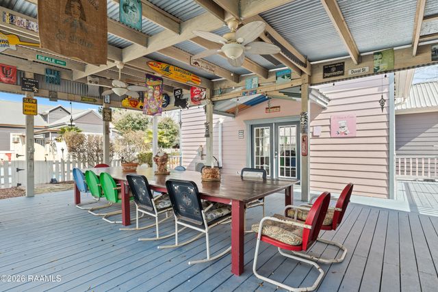 212 Old Market Street, St. Martinville, LA 70582