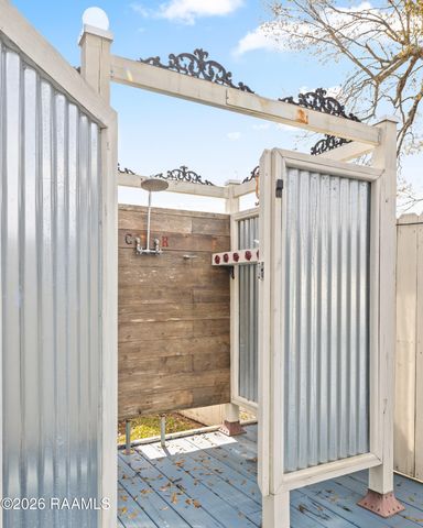 212 Old Market Street, St. Martinville, LA 70582