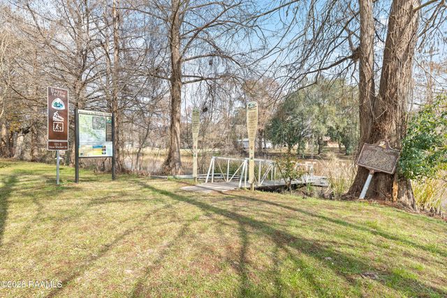 212 Old Market Street, St. Martinville, LA 70582