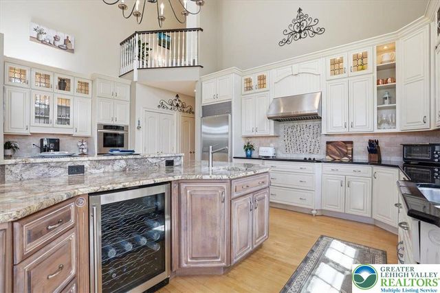 4126 Cambridge Court, Lowhill Twp, PA 18078