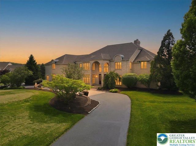 4126 Cambridge Court, Lowhill Twp, PA 18078