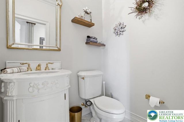 4126 Cambridge Court, Lowhill Twp, PA 18078