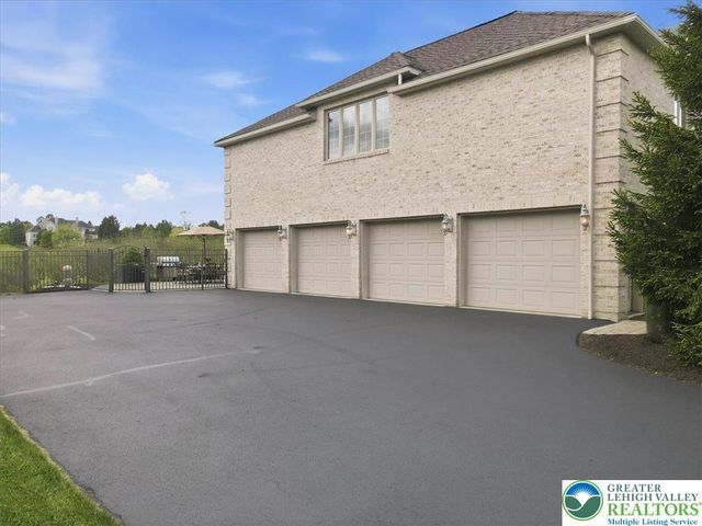 4126 Cambridge Court, Lowhill Twp, PA 18078