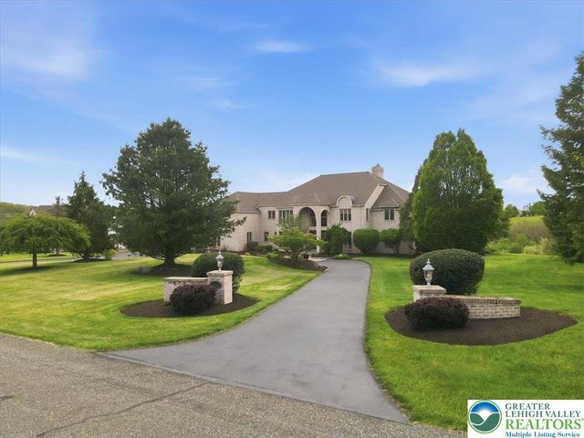 4126 Cambridge Court, Lowhill Twp, PA 18078