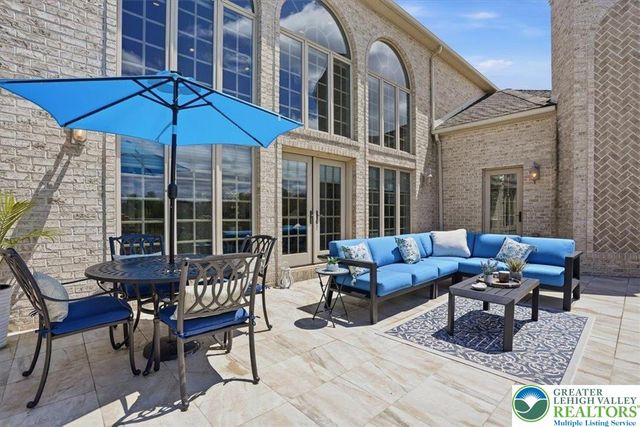 4126 Cambridge Court, Lowhill Twp, PA 18078