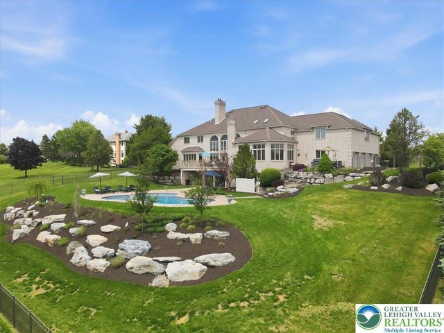 4126 Cambridge Court, Lowhill Twp, PA 18078