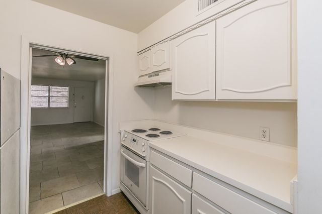 4808 Bryce Avenue 4, Fort Worth, TX 76107