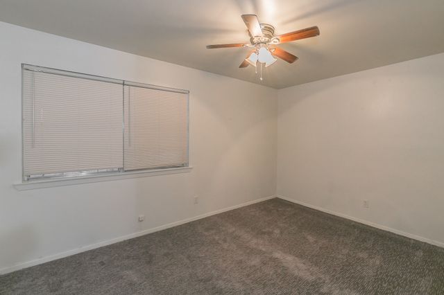 4808 Bryce Avenue 4, Fort Worth, TX 76107
