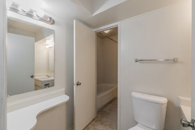 4808 Bryce Avenue 4, Fort Worth, TX 76107