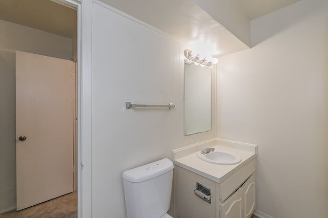 4808 Bryce Avenue 4, Fort Worth, TX 76107