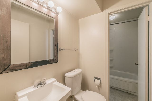 4808 Bryce Avenue 4, Fort Worth, TX 76107