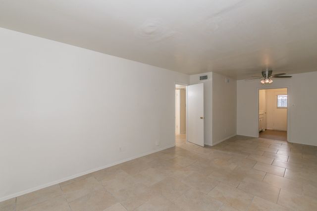 4808 Bryce Avenue 4, Fort Worth, TX 76107
