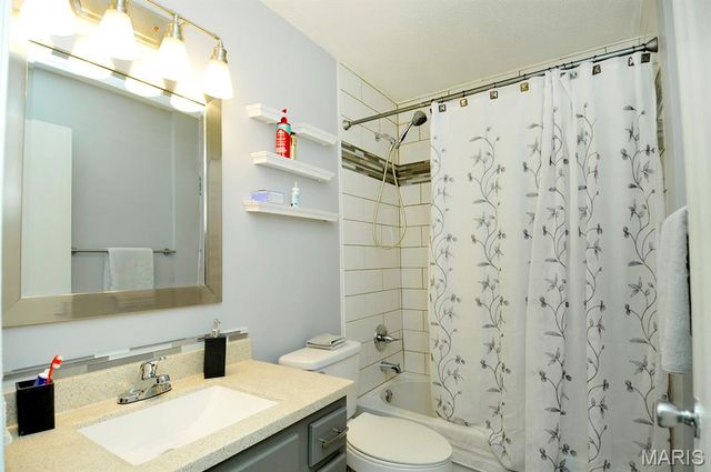 3818 Autumn View Drive, Arnold, MO 63010