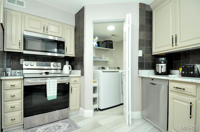 3818 Autumn View Drive, Arnold, MO 63010