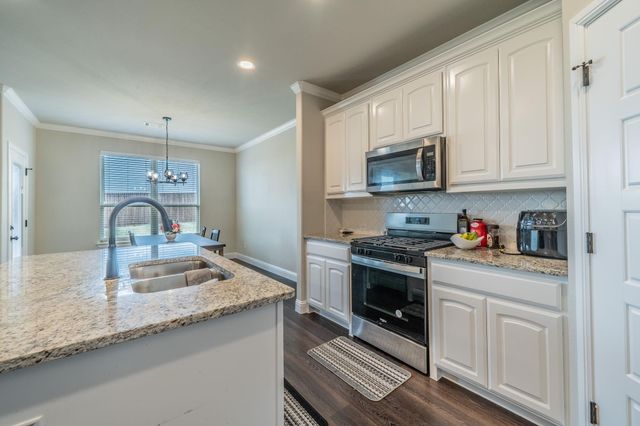 1057 Nighthawk Trail, Alvarado, TX 76009