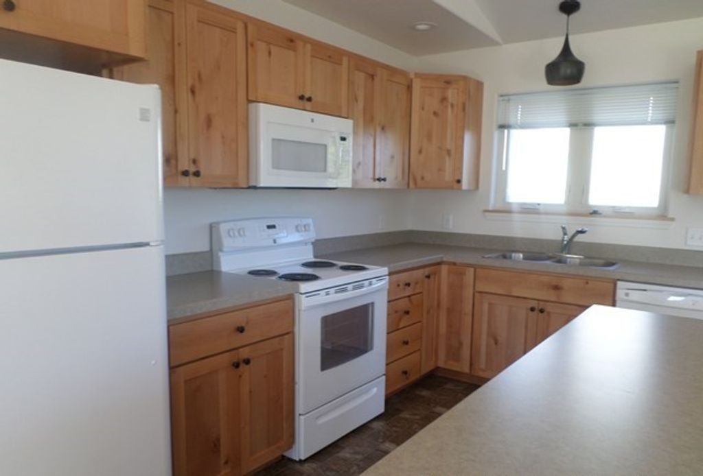 919A Blackburn St, Cody, WY 82414 photo 2