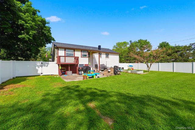 24 Beatty Road, Wappingers Falls, NY 12590