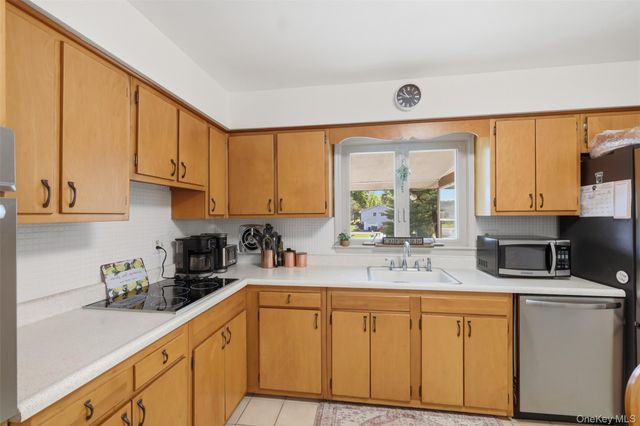 24 Beatty Road, Wappingers Falls, NY 12590