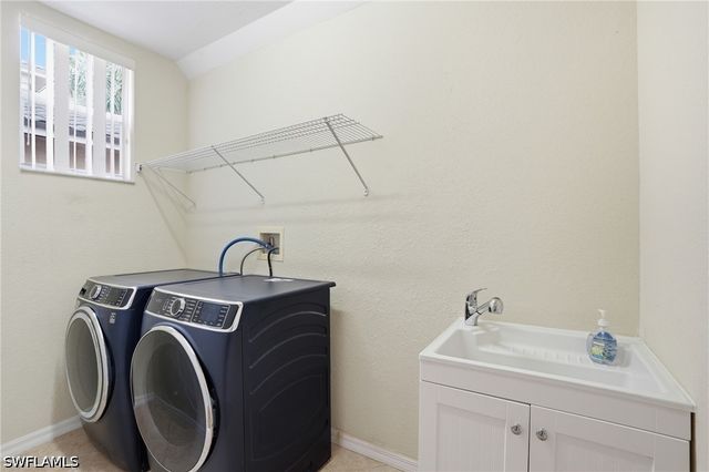 8317 Sumner AVE, Fort Myers, FL 33908