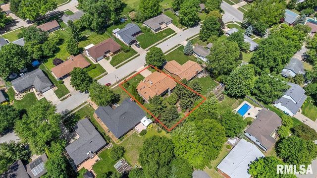 3212 Forsyth Drive, Springfield, IL 62704
