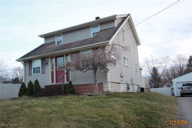 377 Coitsville Road, Campbell, OH 44405