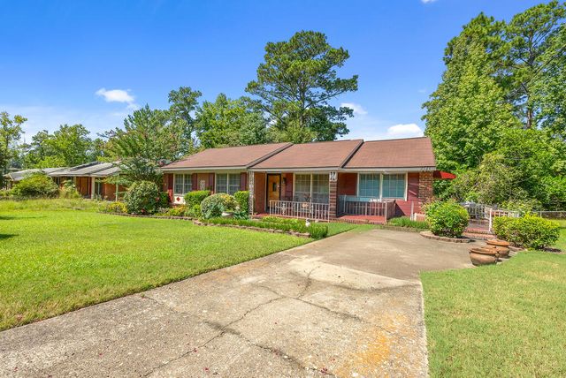 2121 Burnside Drive, Columbus, GA 31907