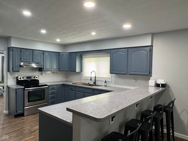 307 W Pierce Street, Whitestown, IN 46075