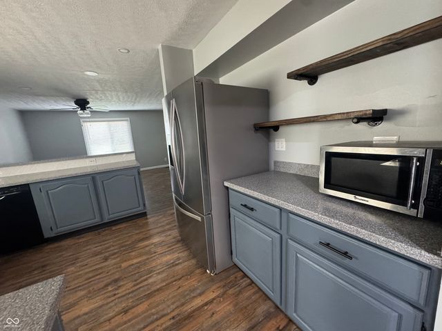 307 W Pierce Street, Whitestown, IN 46075