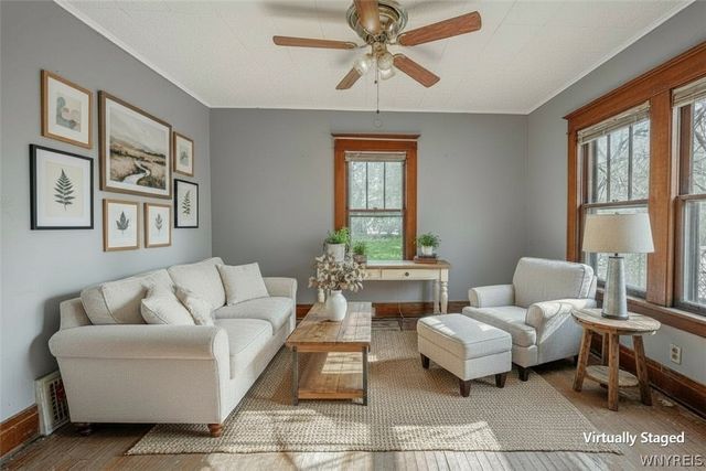 2204 Ontario Avenue, Niagara Falls, NY 14305