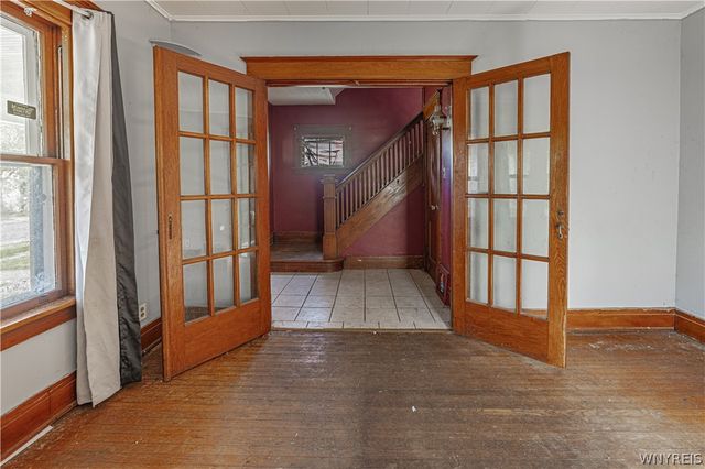 2204 Ontario Avenue, Niagara Falls, NY 14305